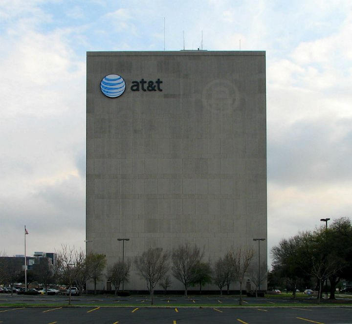 AT&T 5G focus claims first business customer trial using mm wave spectrum