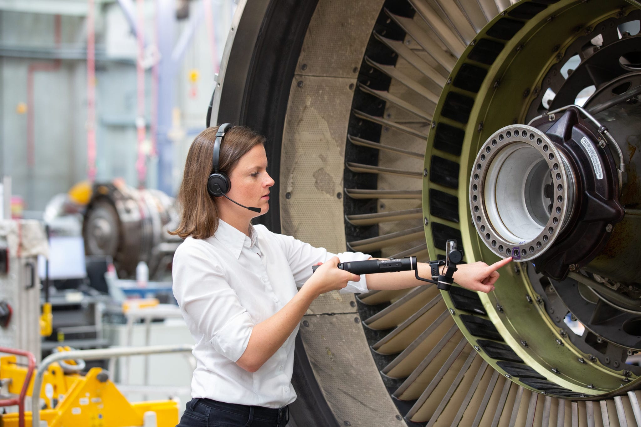 5G helped us through Covid' – Lufthansa Technik on private 5G with Nokia,  Vodafone, image size:2048x1365