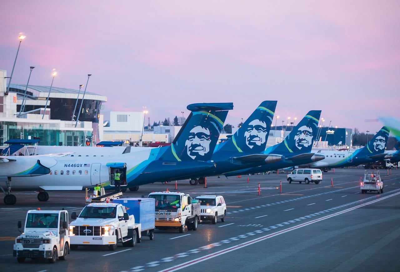 Alaska Airlines picks TMobile as preferred carrier