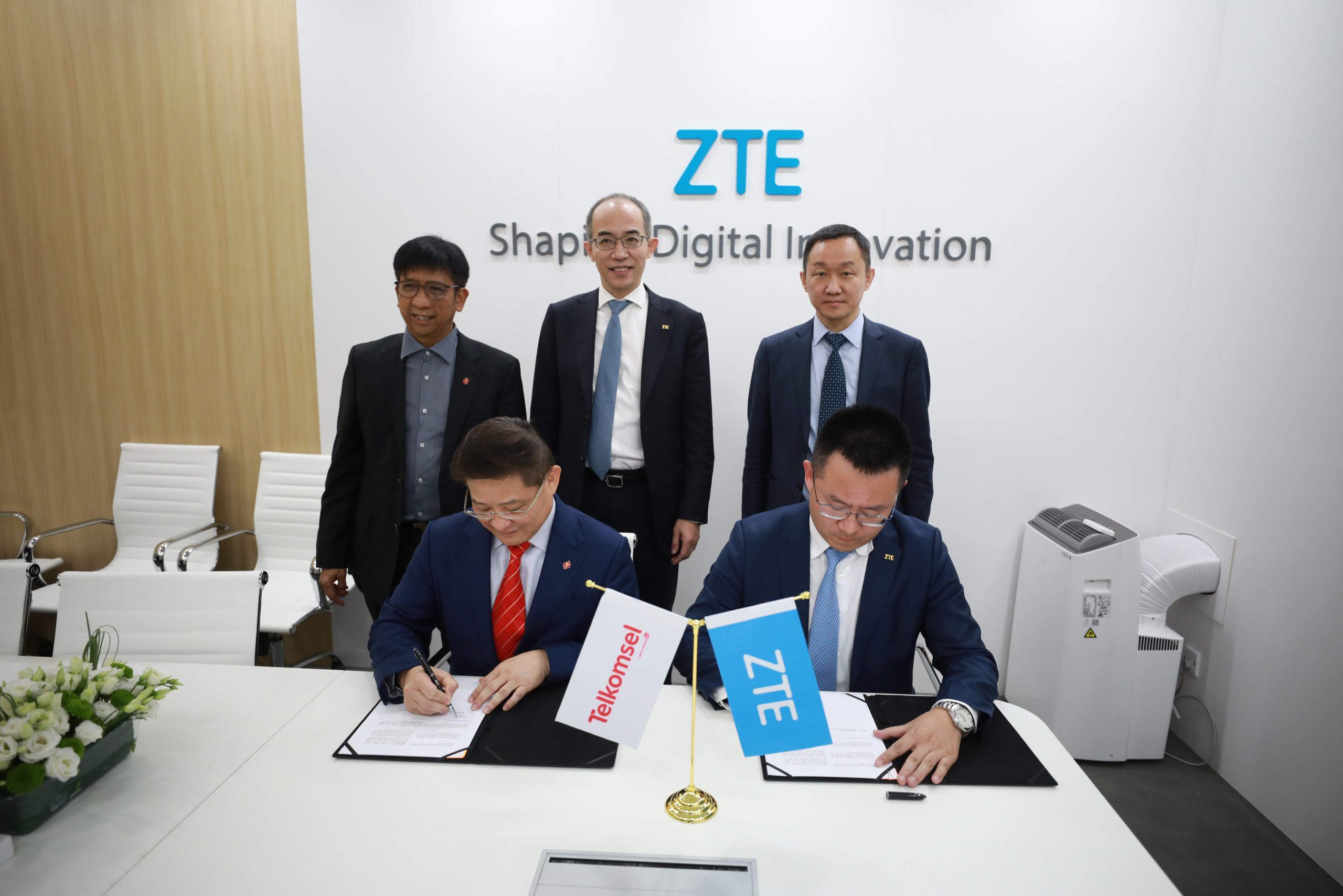 ZTE dan Telkomsel kembangkan solusi 5G untuk bisnis di Indonesia