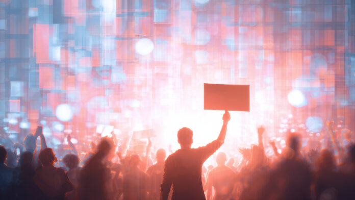 Image: 123rf AI data center people protest