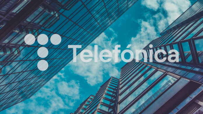 Background image: 123rf Telefonica