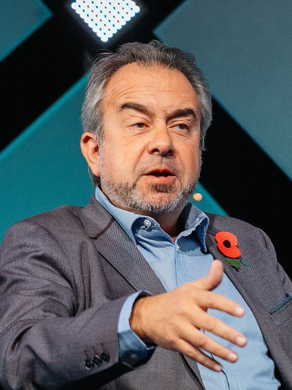 “Poor” and “cynical” – about GSMA and CTIA on US midband spectrum (Analyst Angle) 6 Dean Bubley spectrum sharing