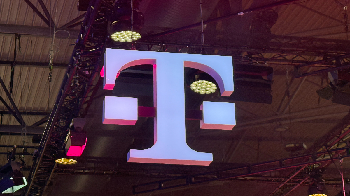 Deutsche Telekom expands AI, fiber investment as growth continues Deutsche Telekom expands AI, fiber investment as growth continues