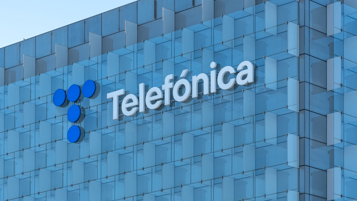Telefónica embeds AI into voice services in Spain Telefónica embeds AI into voice services in Spain